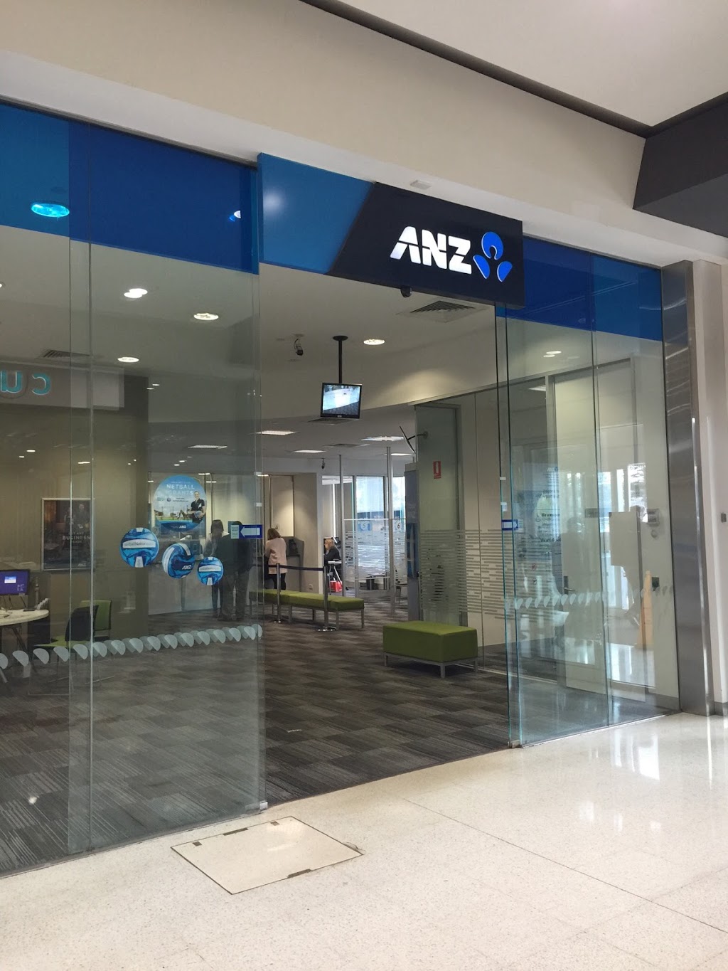 ANZ Branch Airport West | bank | 29 Louis St, Airport West VIC 3042, Australia | 131314 OR +61 131314