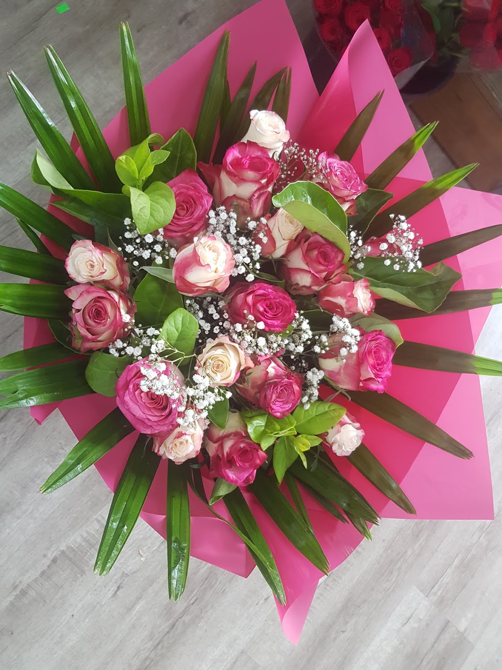 Dandenong central florist | 48 Spring Square, Hallam VIC 3977, Australia | Phone: (03) 9702 4031