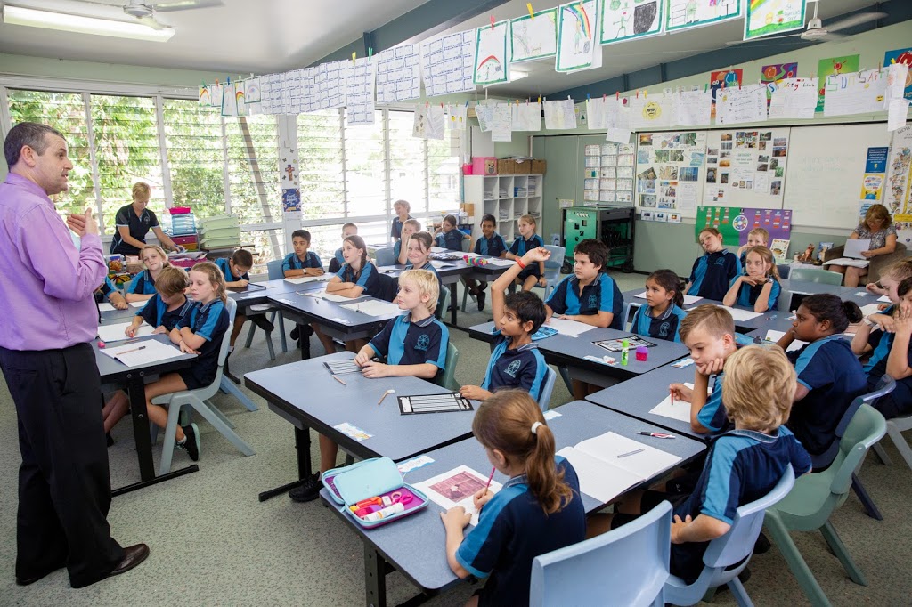 St Augustine’s Primary School | school | 24 Grogan St, Mossman QLD 4873, Australia | 0740981631 OR +61 7 4098 1631