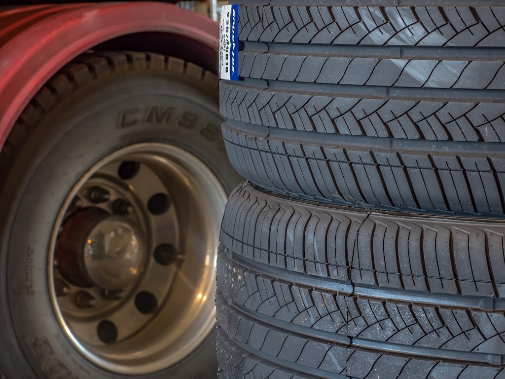 Transit Tyres | 247 Boundary Rd, Paget QLD 4740, Australia | Phone: (07) 4952 4326