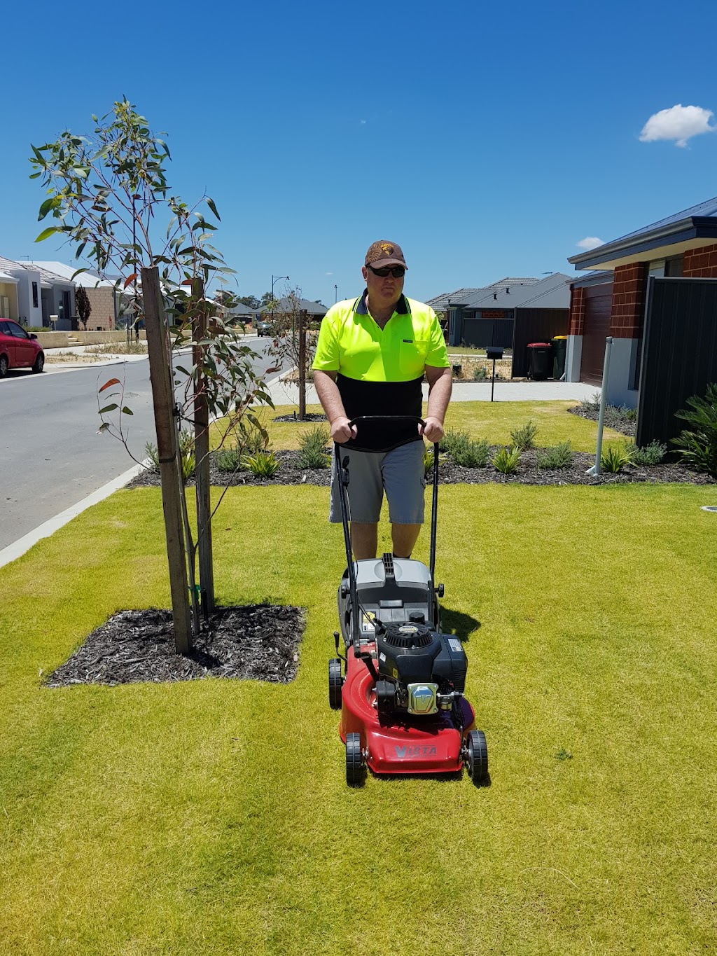 5 Shades Greener - Lawn and Gardening Services | general contractor | Saltwater St, Baldivis WA 6171, Australia | 0417976446 OR +61 417 976 446