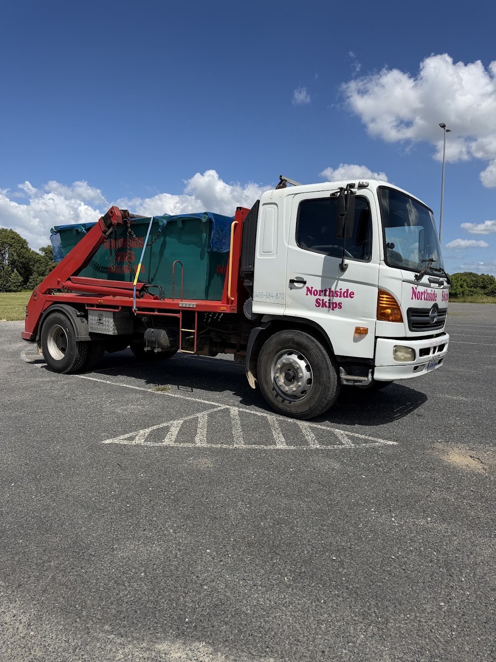 Northside Skips | 54 Andrew Rd, Mount Samson QLD 4520, Australia | Phone: 0466 684 870