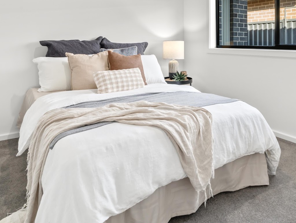 Hudsonia Styling | 26 Lakeland Dr, Lucas VIC 3350, Australia | Phone: 0423 401 605