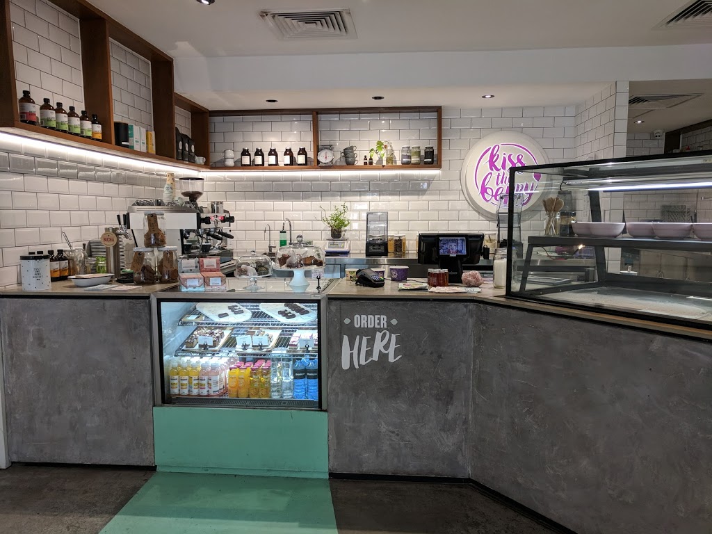 Burleigh Gelato Co | cafe | 9 Connor St, Burleigh Heads QLD 4220, Australia | 0755354183 OR +61 7 5535 4183