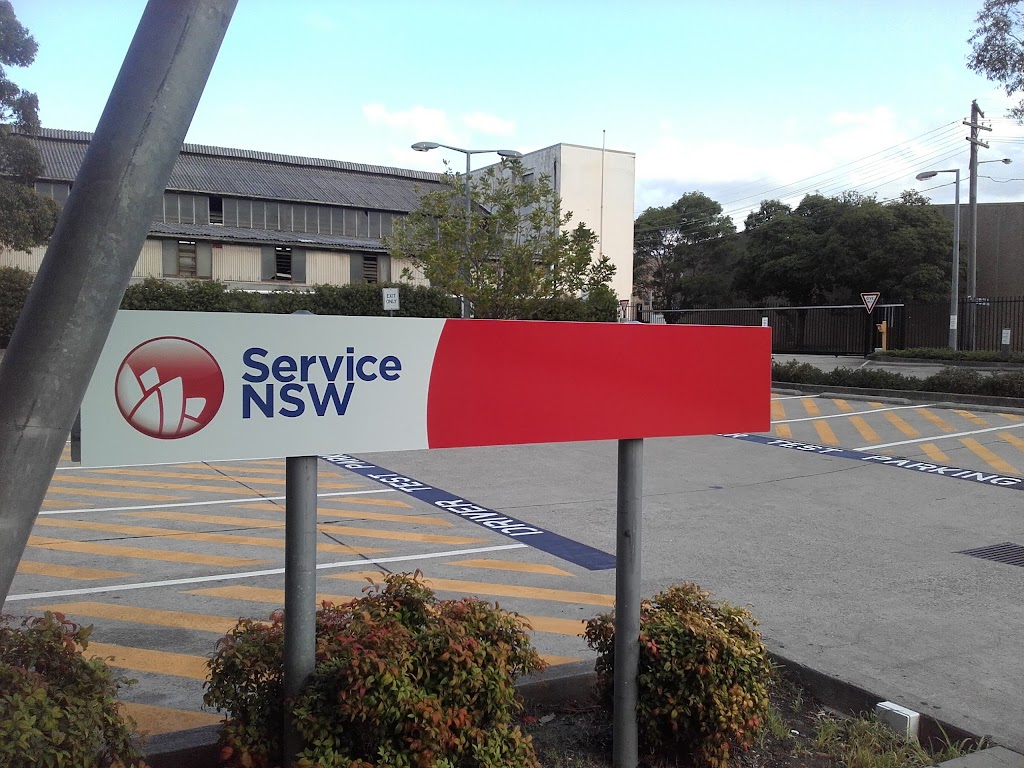 Service NSW | 1-15 River St, Silverwater NSW 2128, Australia | Phone: 13 77 88