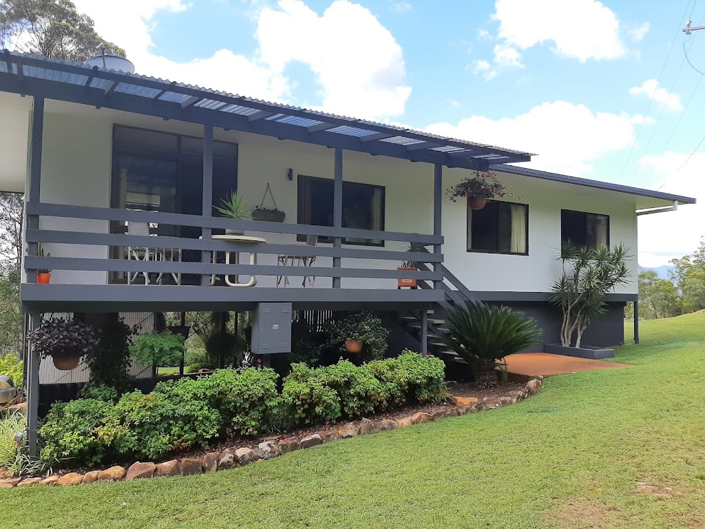 Moogie House | lodging | 52 Moogerah Connection Rd, Moogerah QLD 4309, Australia | 0753219999 OR +61 7 5321 9999