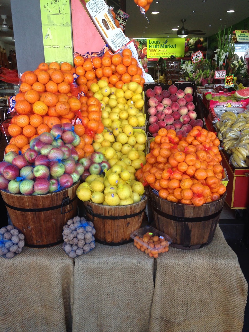 Louis Fruit Market | 337 Glebe Point Rd, Glebe NSW 2037, Australia | Phone: (02) 9660 3025