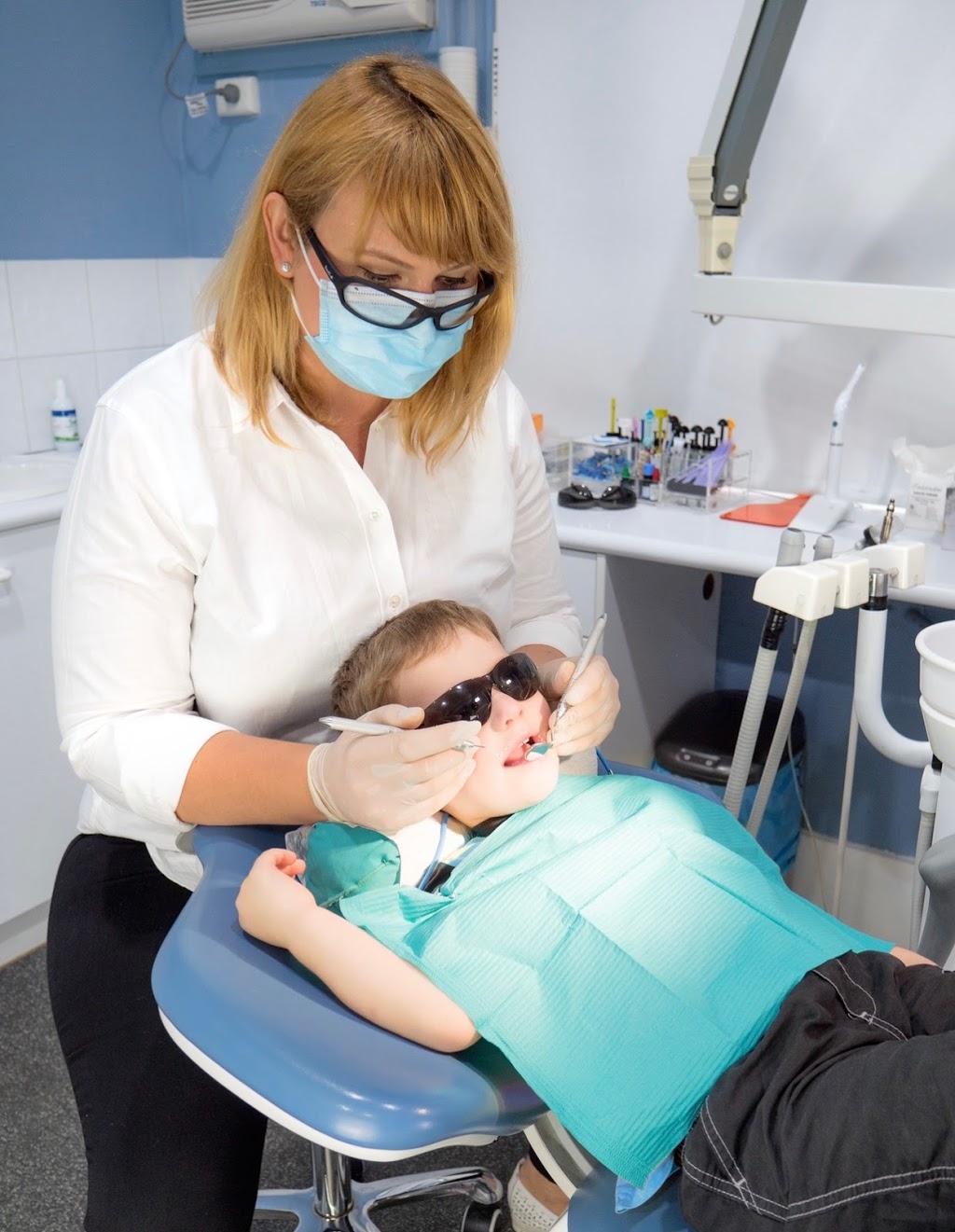 Dixon Dental Studio | dentist | 8 Sempill St, Maitland NSW 2320, Australia | 0249332862 OR +61 2 4933 2862