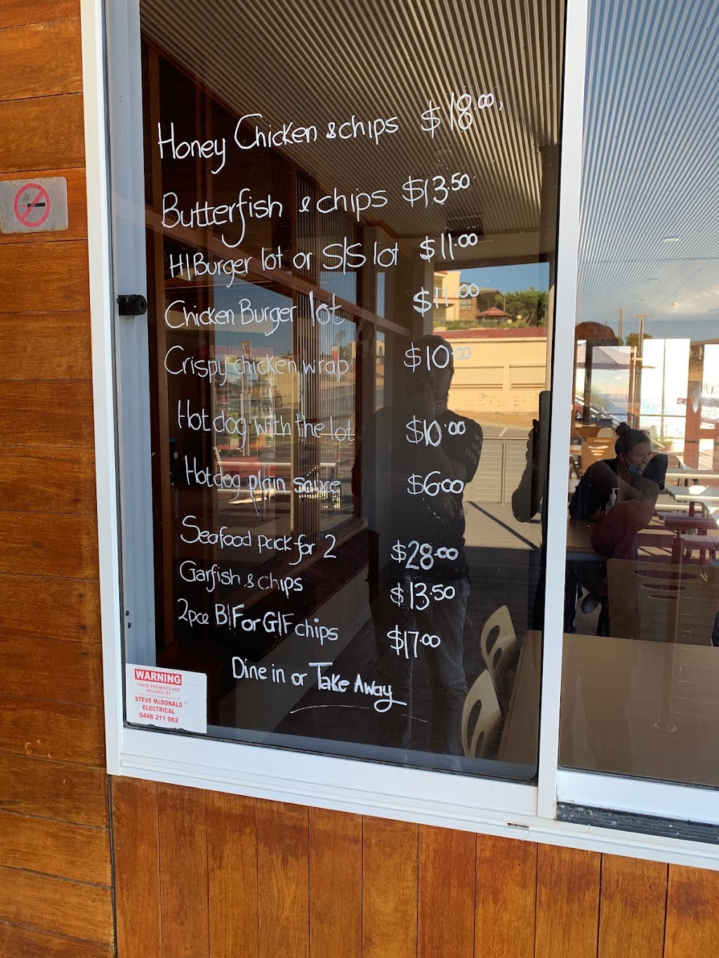 Bayside Cafe Moonta | 171 Bay Rd, Moonta Bay SA 5558, Australia | Phone: 0493 270 887