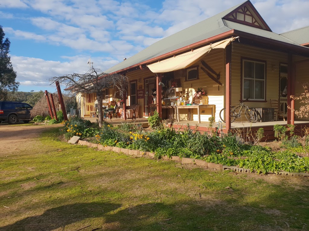 Fawcett Country Cottages | lodging | 28 Old Fawcett Rd, Alexandra VIC 3714, Australia | 0434244851 OR +61 434 244 851