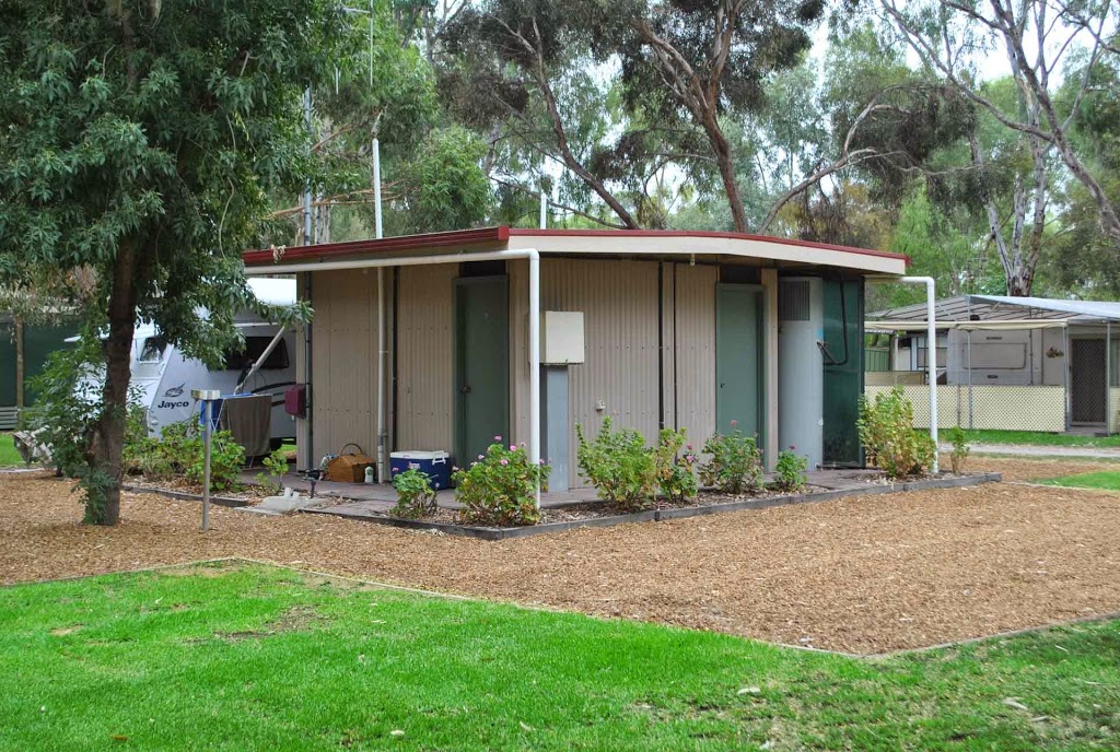 Barham Lakes Caravan Park | rv park | 138 E Barham Rd, Barham NSW 2732, Australia | 0354532009 OR +61 3 5453 2009