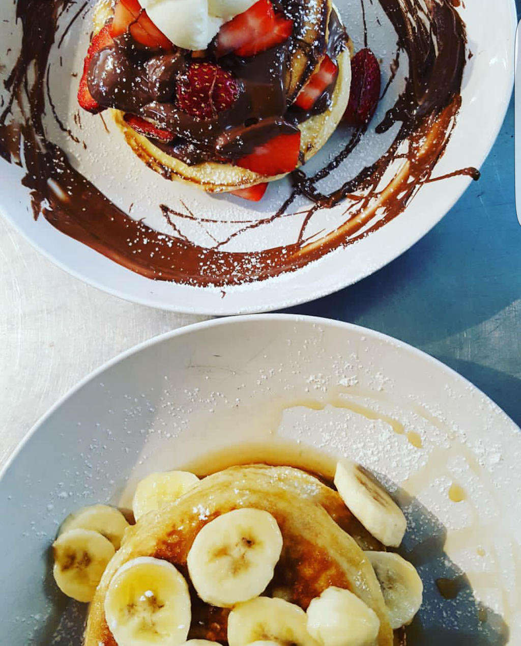 Zanders Cafe And Dessert Bar | cafe | 3/215 Gipps Rd, Keiraville NSW 2500, Australia | 0242276483 OR +61 2 4227 6483