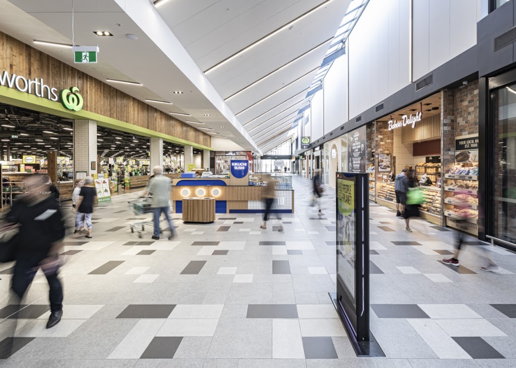 Mernda Town Centre | 180 Riverdale Bvd, Mernda VIC 3754, Australia | Phone: (03) 8391 4499