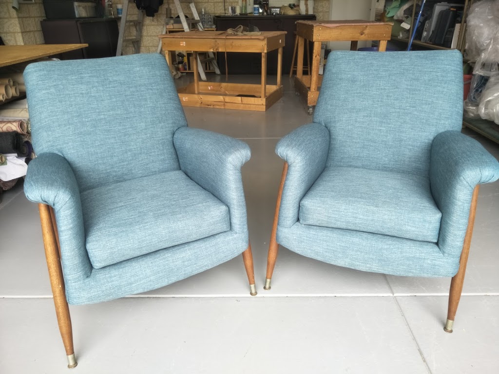 Phils Upholstery | 17 Torwood Edge, Halls Head WA 6210, Australia | Phone: 0413 776 223