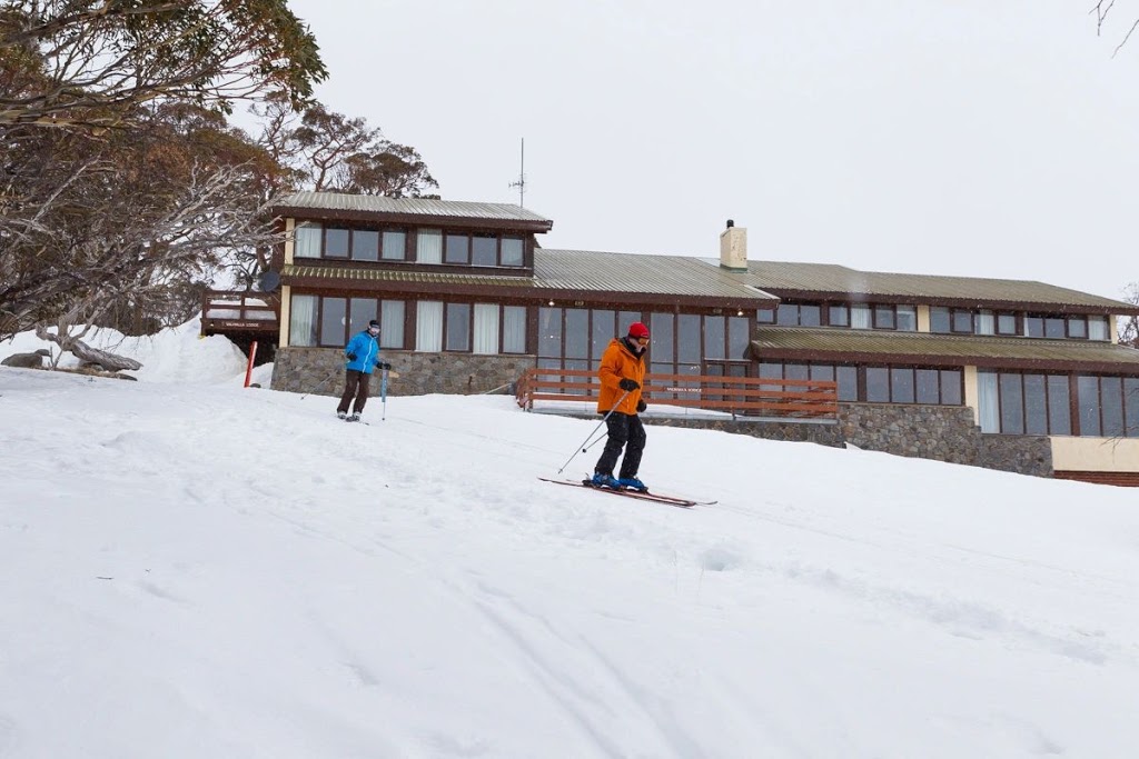 Valhalla Perisher | lodging | 31 Candle Heath Rd, Perisher Valley NSW 2624, Australia | 0295234885 OR +61 2 9523 4885