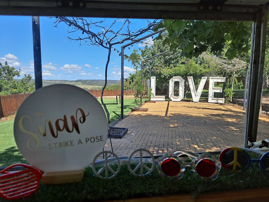 Frankie & Mavis Vintage Caravan Photo Booth Hire Brisbane | 60 Long Gully Rd, Woolshed QLD 4340, Australia | Phone: 0423 557 177