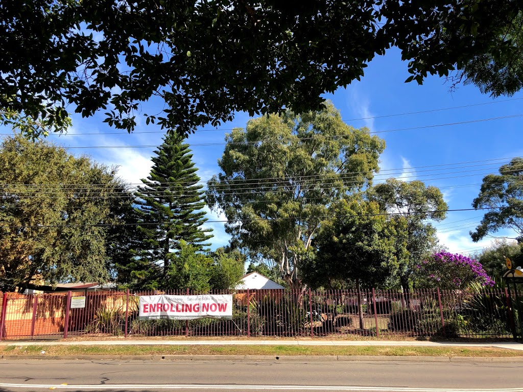 ST Anthonys Primary School | school | 216 Targo Rd, Girraween NSW 2145, Australia | 0288434600 OR +61 2 8843 4600