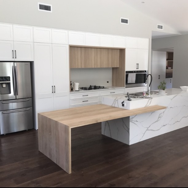 Arfield Kitchens | 15 Arizona Rd, Charmhaven NSW 2263, Australia | Phone: (02) 4392 7133