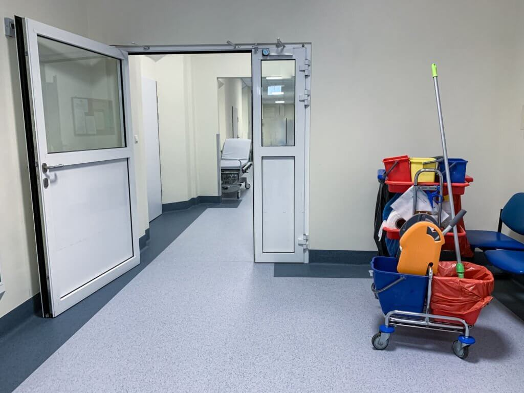 Papa H’s Bar & Grill | 94 Solitary Islands Way, Sapphire Beach NSW 2450, Australia | Phone: (02) 6653 7500