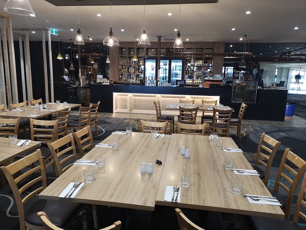 The Croydon Hotel | restaurant | 47 Maroondah Hwy, Croydon VIC 3136, Australia | 0398709344 OR +61 3 9870 9344