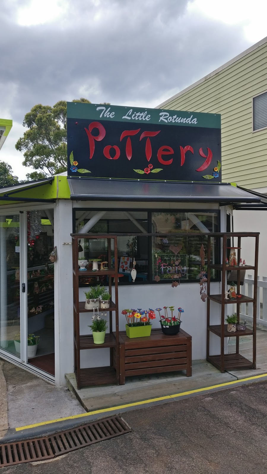 Pottery On Tamborine | Tamborine Mountain QLD 4272, Australia | Phone: 0431 608 557