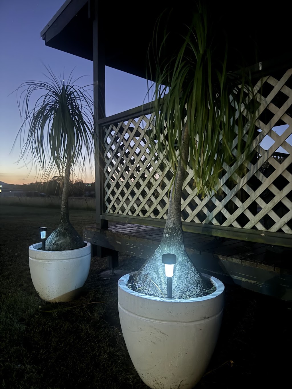 Harkham House and Lodge BOOK DIRECT WITH OWNER | 266 De Beyers Rd, Pokolbin NSW 2320, Australia | Phone: 0420 596 266