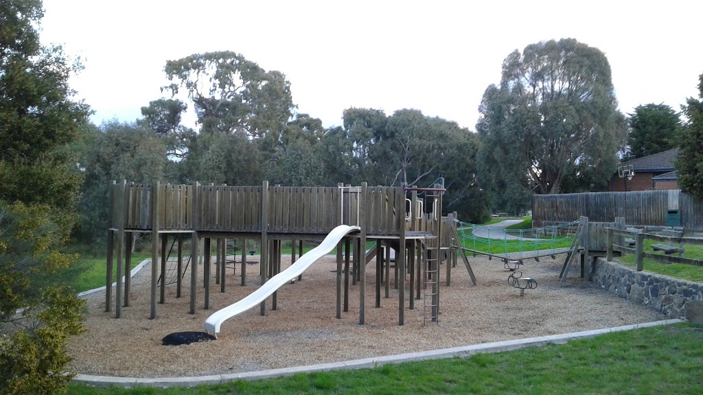 Healey Park | park | Epping VIC 3076, Australia | 0394010539 OR +61 3 9401 0539