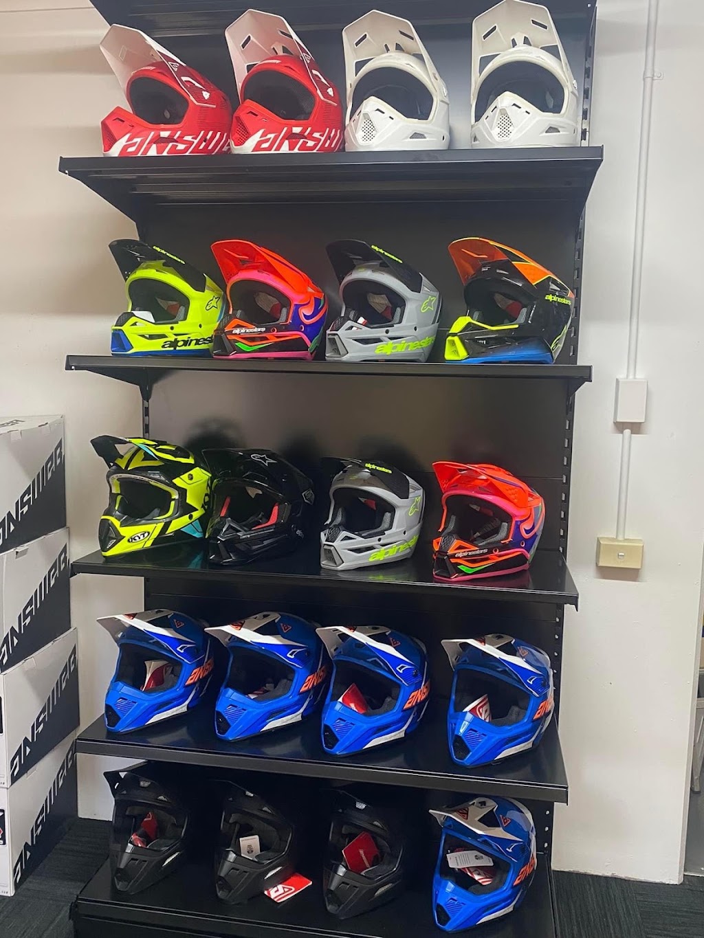 Moto Central | 3/91 Fairey Rd, South Windsor NSW 2756, Australia | Phone: (02) 8526 6782