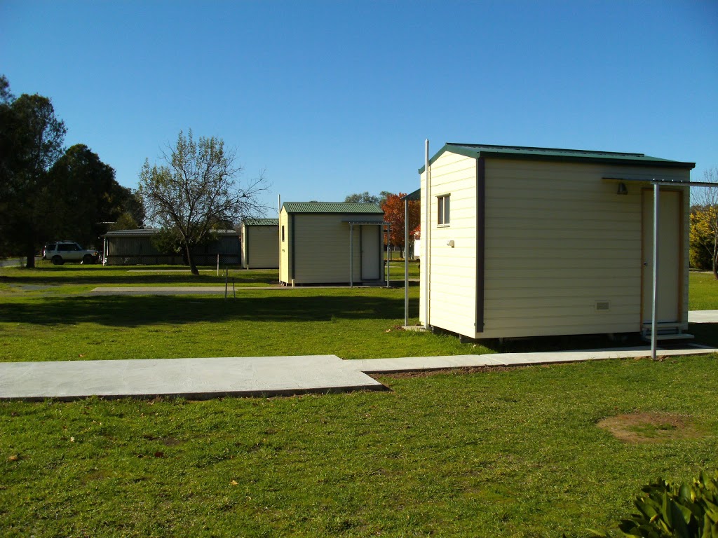 Kismet Riverside Lodge | rv park | 5189 Riverina Hwy, Howlong NSW 2643, Australia | 0260265748 OR +61 2 6026 5748