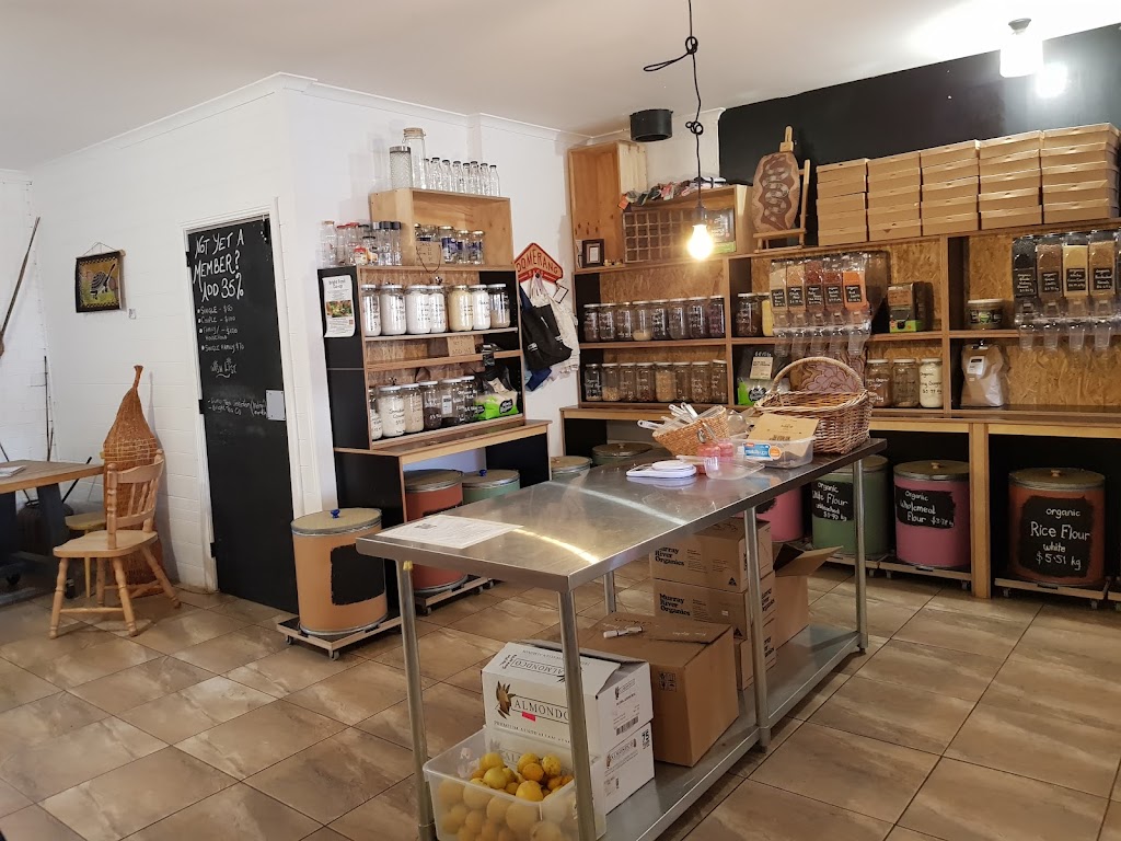 Bright Food Co-op | Bright Stadium, 27 Deacon Ave, Bright VIC 3741, Australia | Phone: 0401 357 329