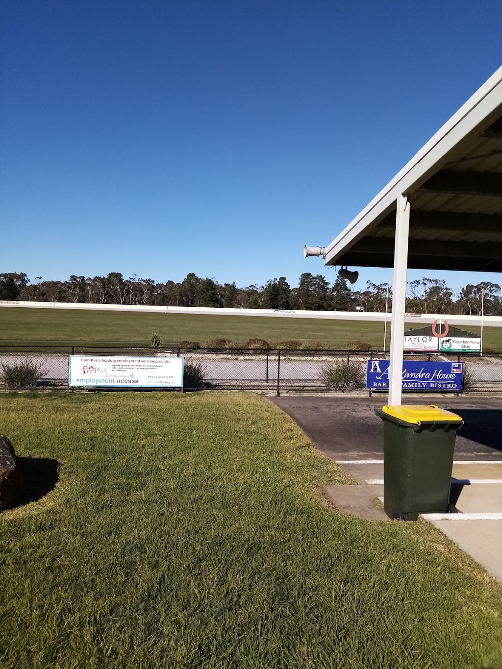 HAMILTON HARNESS RACING CLUB | Ballarat Rd, Hamilton VIC 3300, Australia | Phone: 0487 722 184