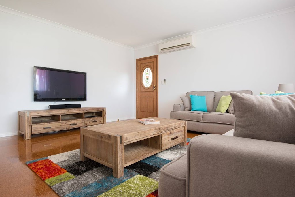 Sea-esta | Eleven Mile Beach Rd, Pink Lake WA 6450, Australia | Phone: 0427 715 117
