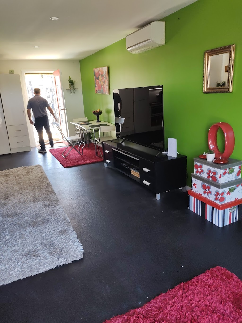 Whispering Woods Retreat | 28 Phelan Rd, Maryborough VIC 3465, Australia | Phone: 0484 185 967