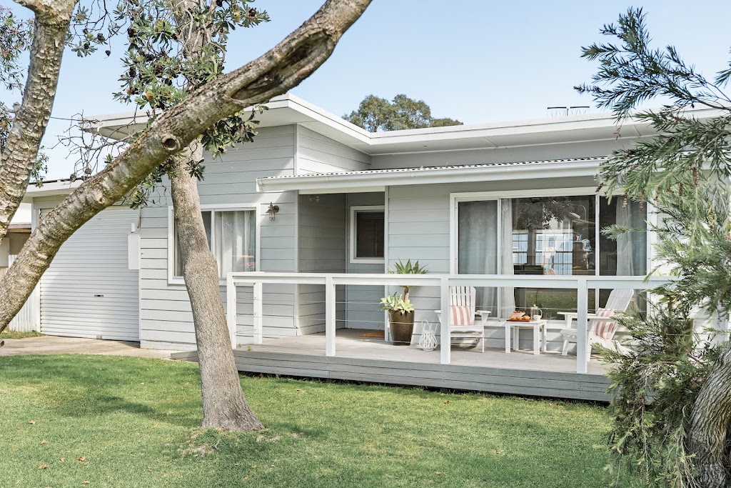 Saltbush house | 65 Kerry St, Sanctuary Point NSW 2540, Australia | Phone: 0439 355 500