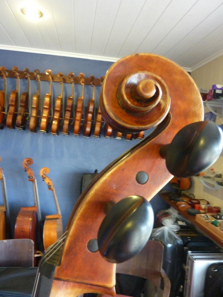 The Violin Studio | electronics store | 29 Lamington Terrace, Dutton Park QLD 4102, Australia | 0738446090 OR +61 7 3844 6090