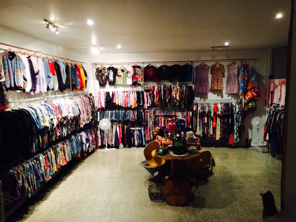 Mr Vintage | clothing store | 3/6 Centennial Cct, Byron Bay NSW 2481, Australia | 0266808640 OR +61 2 6680 8640