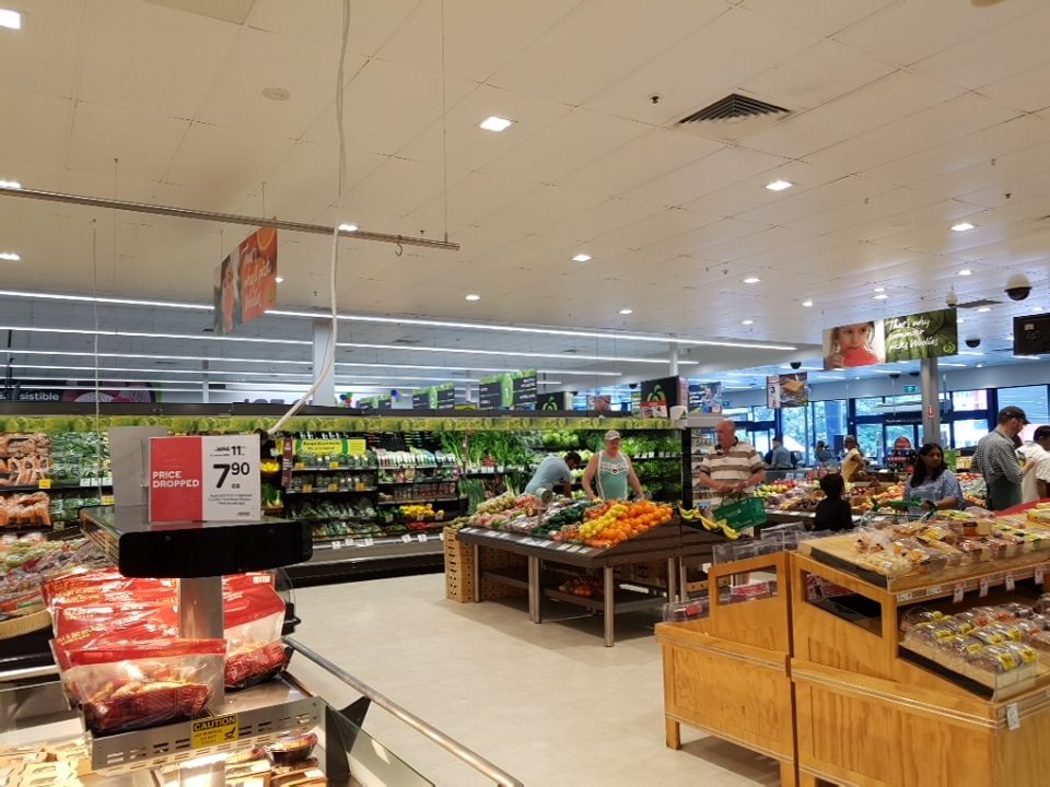 Woolworths Spring Hill | supermarket | 365 Turbot St, Spring Hill QLD 4000, Australia | 0736484381 OR +61 7 3648 4381