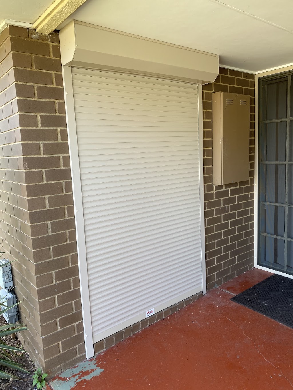 Electric Roller Shutters | 17/26 Radnor Dr, Deer Park VIC 3023, Australia | Phone: 0422 118 181