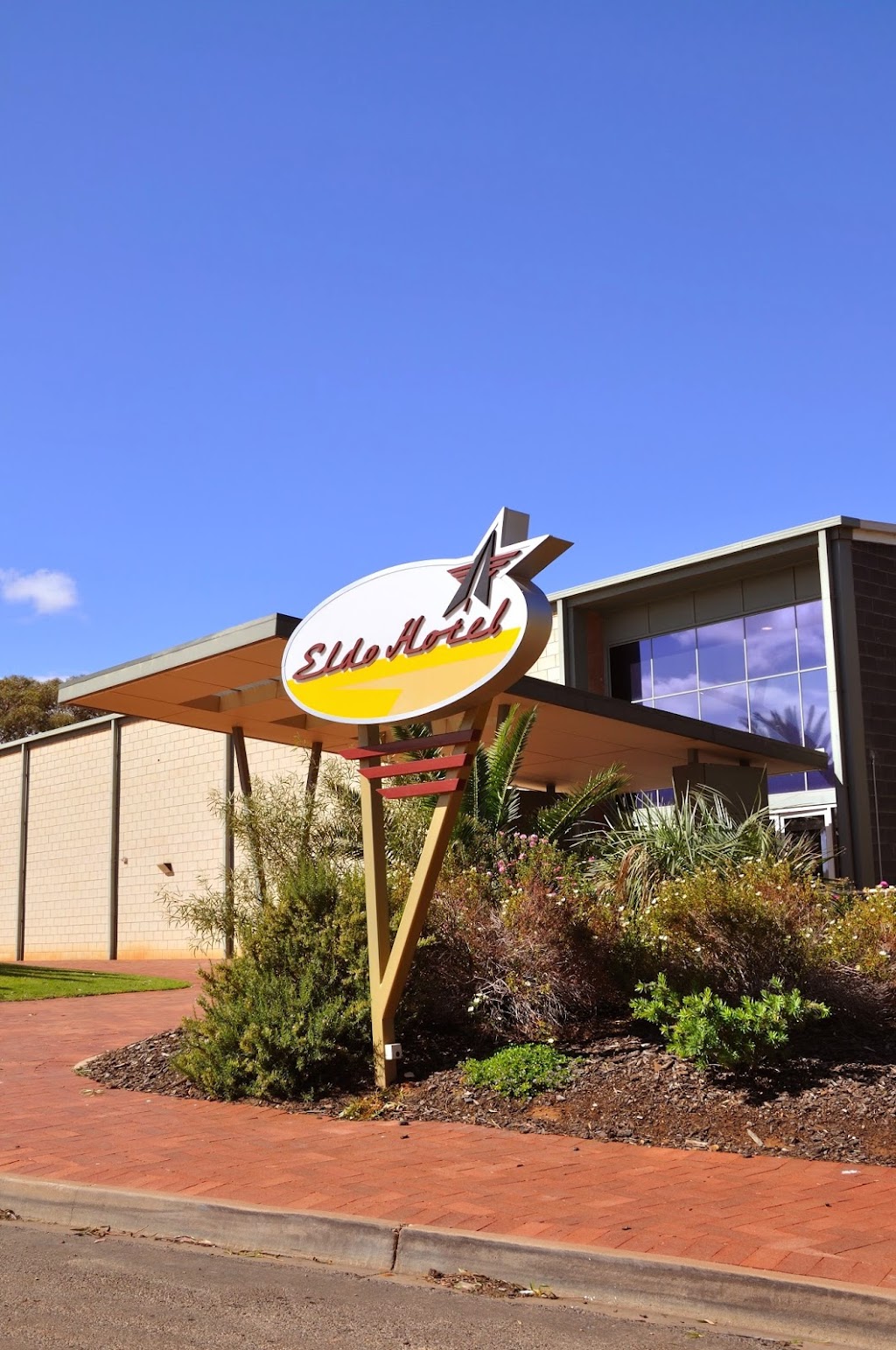 Eldo Hotel | Kotara Pl, Woomera SA 5720, Australia | Phone: (08) 8673 7867