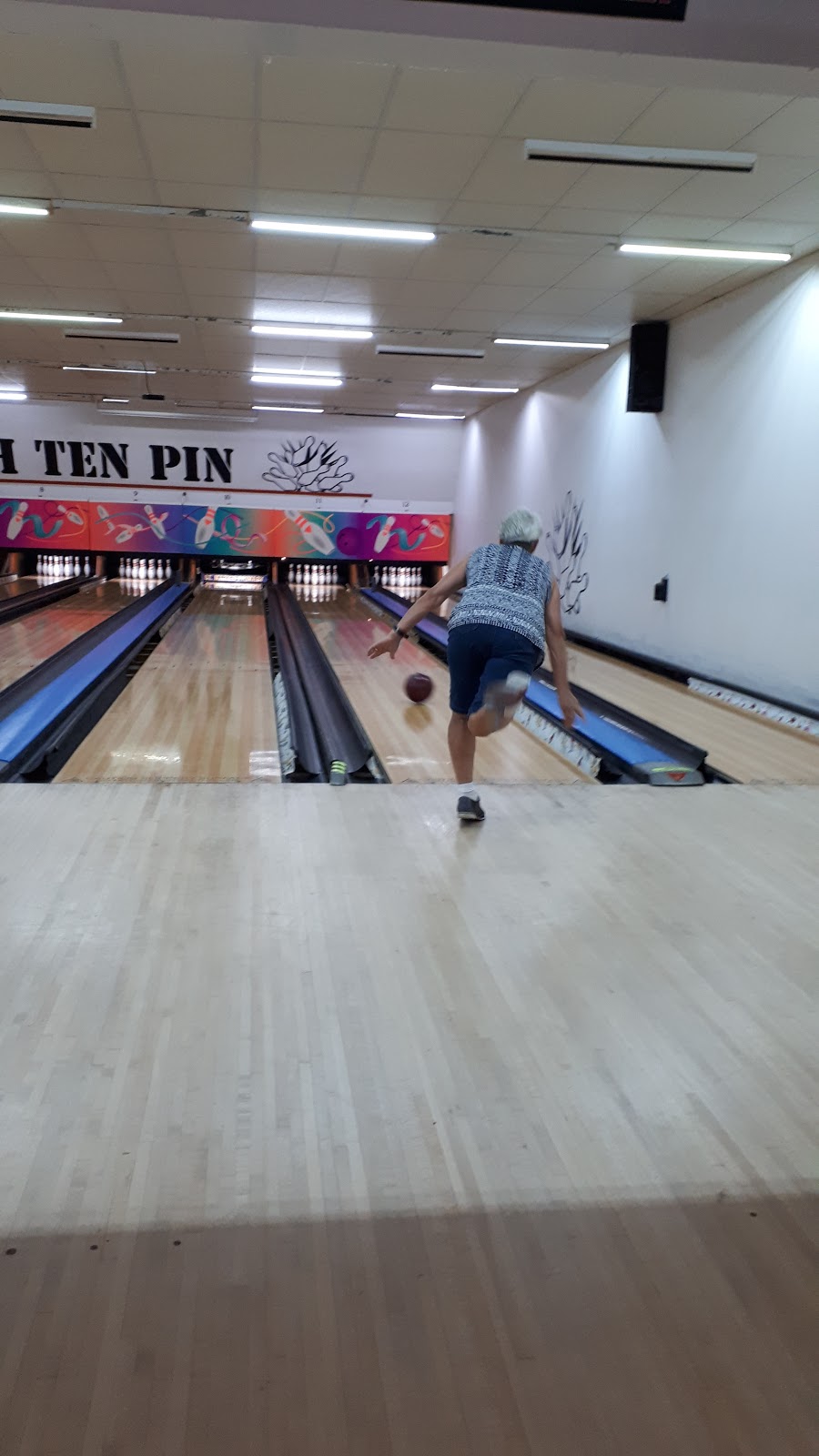 Maryborough Tenpin | bowling alley | Lot 2 Quarry Ct, Maryborough QLD 4650, Australia | 0741223100 OR +61 7 4122 3100