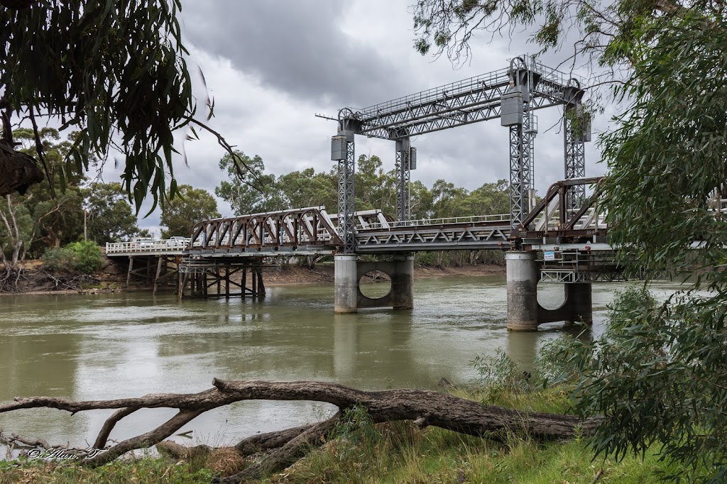 Swan Hill Region Information Centre | 125 Monash Dr, Swan Hill VIC 3585, Australia | Phone: (03) 5032 3033