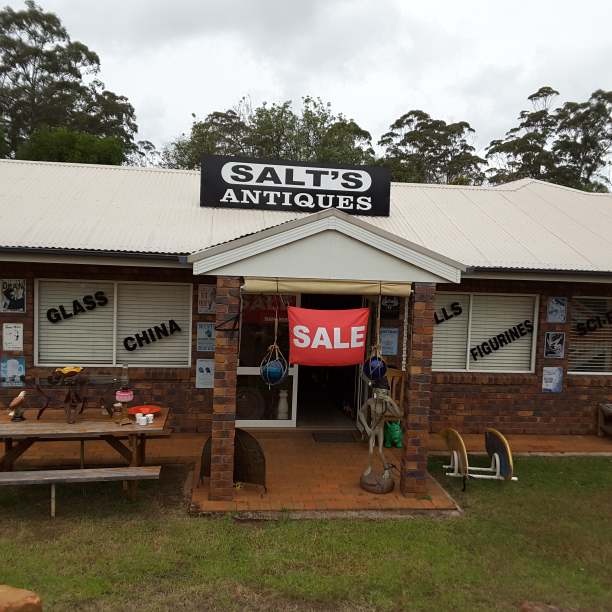 Salts Antiques | 4 Wilkes Rd, Hampton QLD 4352, Australia | Phone: 0439 024 559