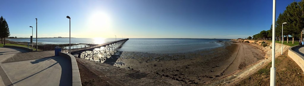 Ceduna Foreshore Caravan Park | 25 Poynton St, Ceduna SA 5690, Australia | Phone: (08) 8625 2290
