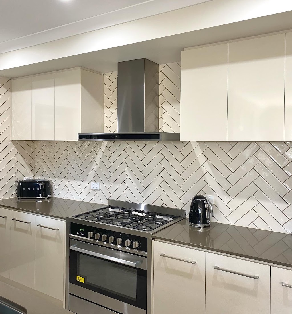 RT Tiling co | Eucalyptus Cres, Ripley QLD 4306, Australia | Phone: 0423 910 180