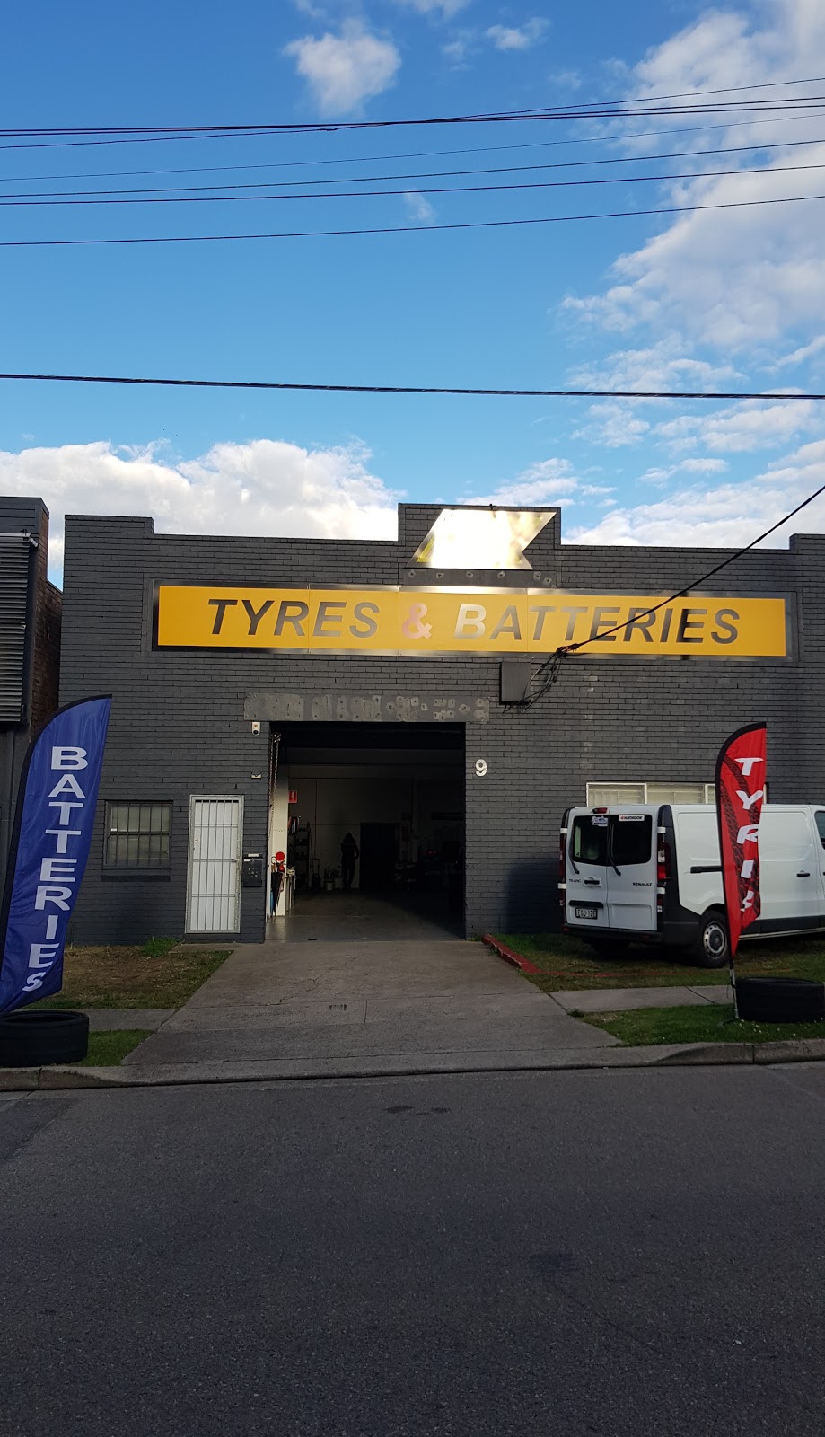 FLEX Tyres and Batteries | car repair | 9 Vore St, Silverwater NSW 2128, Australia | 0280569519 OR +61 2 8056 9519