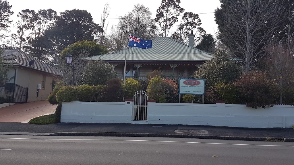 Lurline House | 122 Lurline St, Katoomba NSW 2780, Australia | Phone: (02) 4782 4609