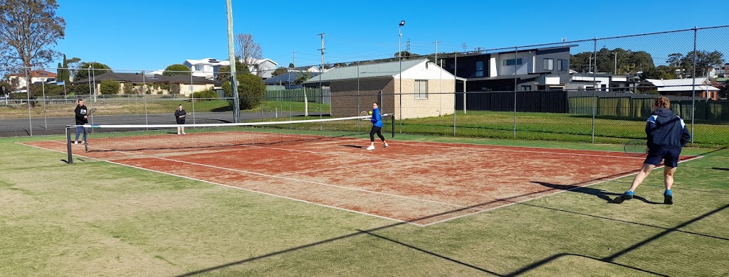Bounce Tennis - Ulinga Park | 1a Lodwick Ln, Cardiff South NSW 2285, Australia | Phone: 0408 717 199
