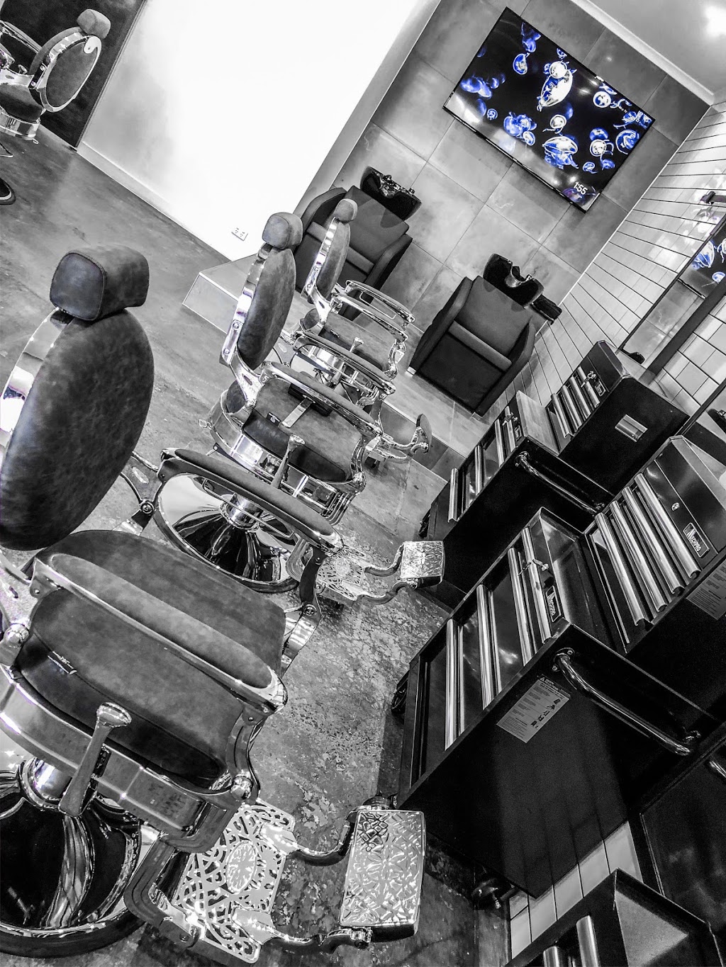 London Dukes Barbers | hair care | 118 Queen St, Altona VIC 3018, Australia | 0393159749 OR +61 3 9315 9749
