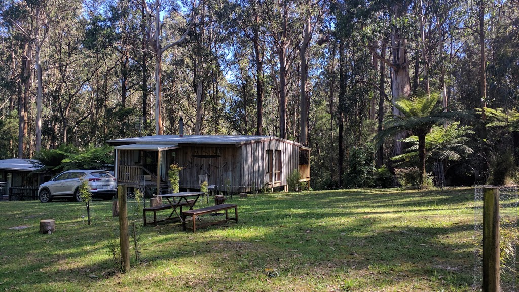 Barramunga Cabins | real estate agency | 65 Upper Gellibrand Rd, Barramunga VIC 3249, Australia | 0428856937 OR +61 428 856 937