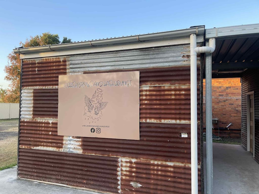 Hellish Brows and Lash Lounge | 2 Robert St, Forest Hill QLD 4341, Australia | Phone: 0418 226 853